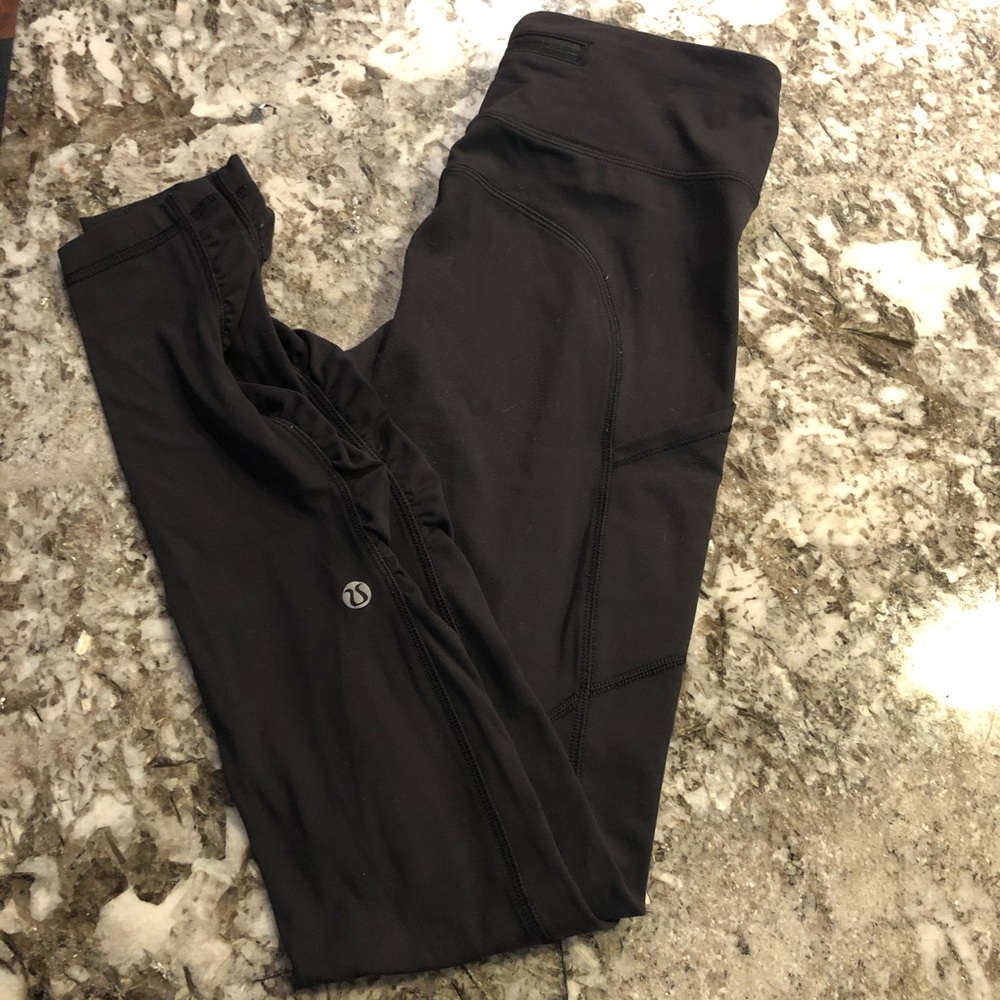 Lululemon Leggings - sz 4 with side pockets